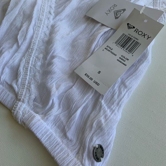 🍄ROXY Calm Down Strappy Top🍄 - Picture 8 of 9